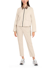 Lade das Bild in den Galerie-Viewer, Marccain Sweatjacke in Jersey mit Zipp
