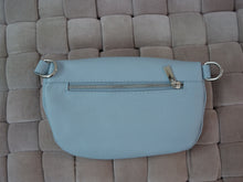 Lade das Bild in den Galerie-Viewer, kleine Ledertasche Crossbody
